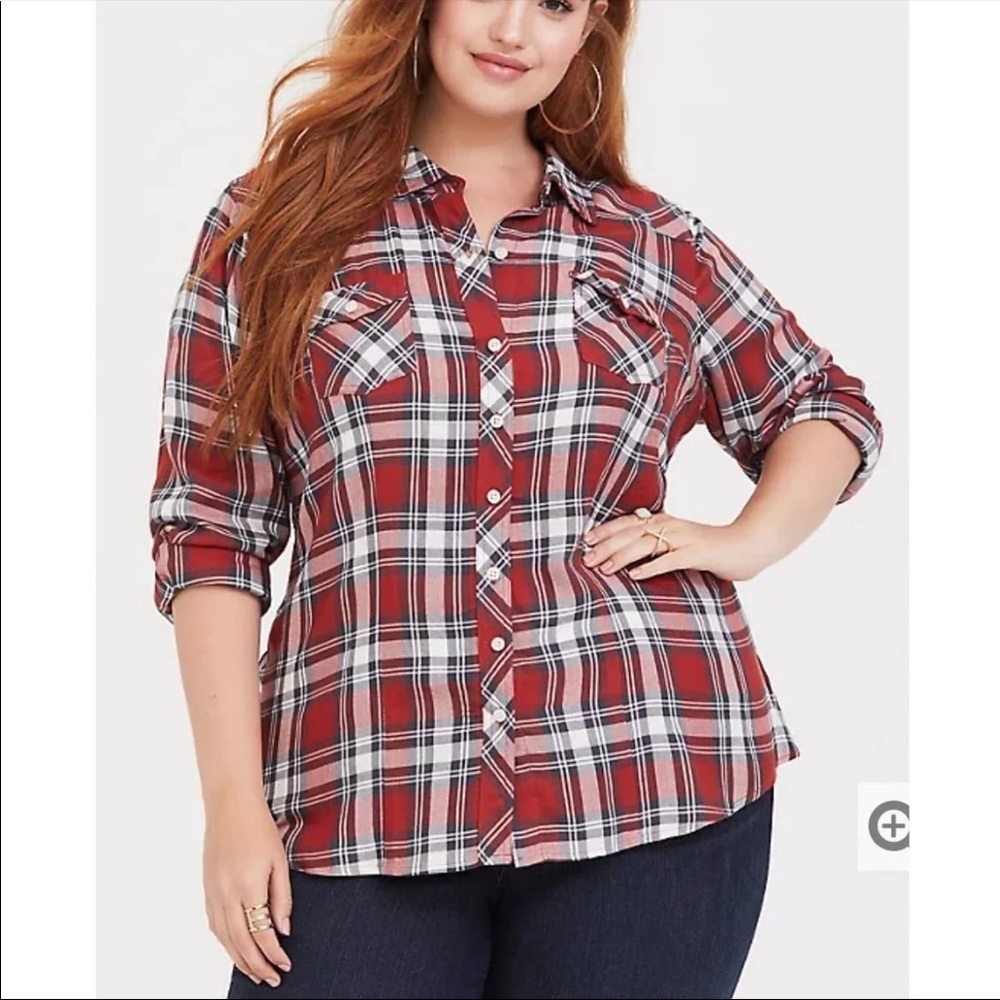 Women’s Torrid Plaid Camp Button-up Shirt - size 2 (2XL)